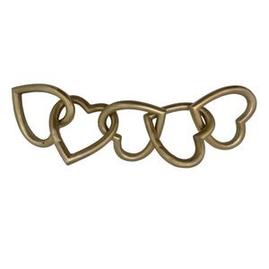 GOLD METAL HEART CHAIN LINK DECOR
